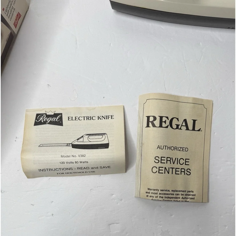 Vintage Regal Electric Knife V382‎ Serrated Steel Blades USA Original Box WORKS